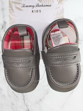 Tommy Bahama 3-6m  Gray Slip-On loafers crib shoes Red Plaid